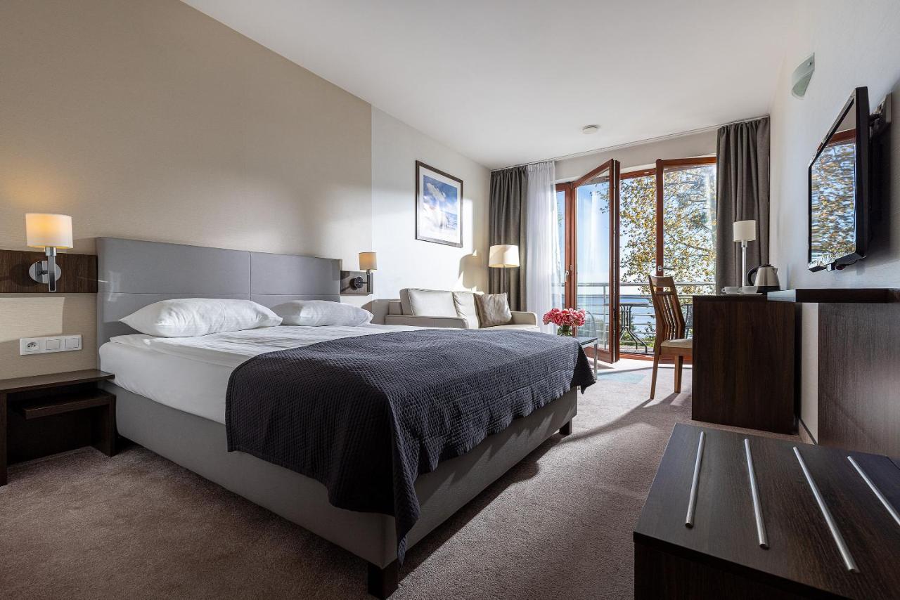 Hotel Meridian Chałupy Kültér fotó