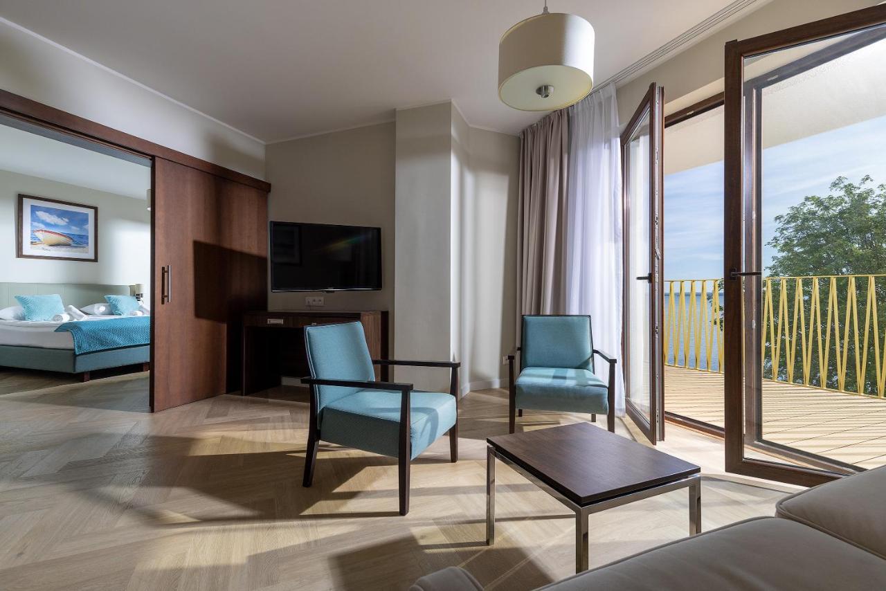 Hotel Meridian Chałupy Kültér fotó