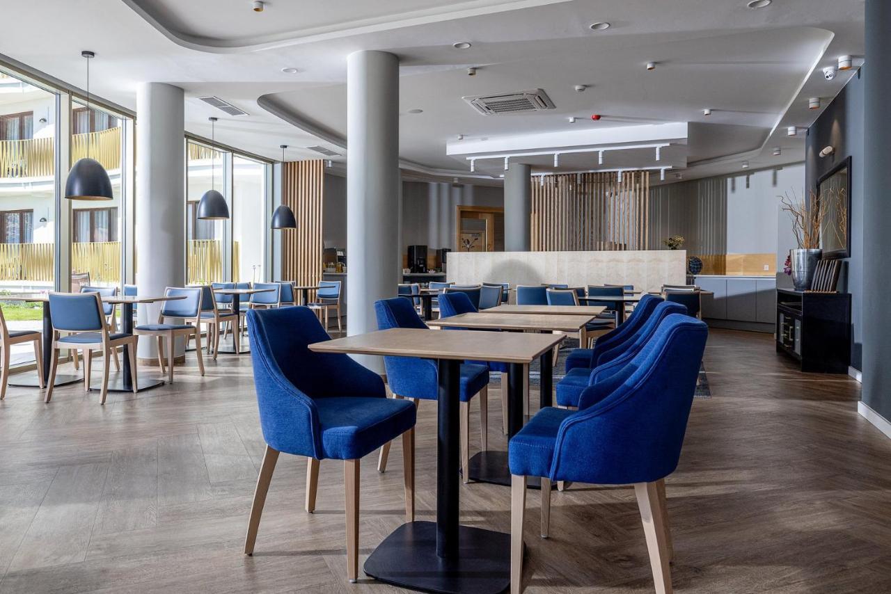 Hotel Meridian Chałupy Kültér fotó