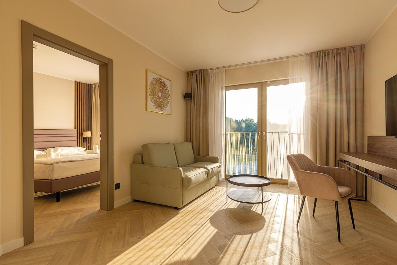 Hotel Meridian Chałupy Kültér fotó