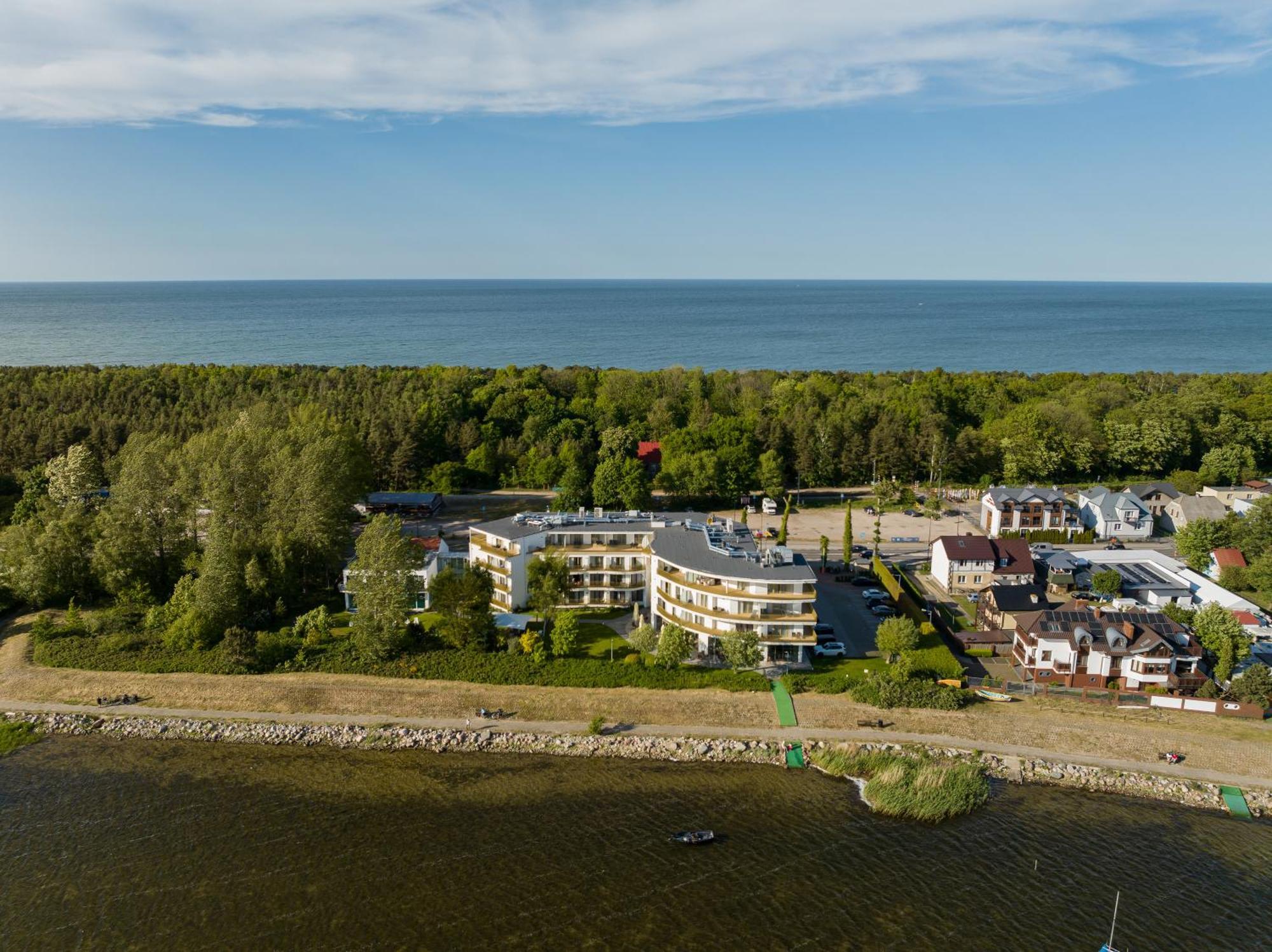 Hotel Meridian Chałupy Kültér fotó